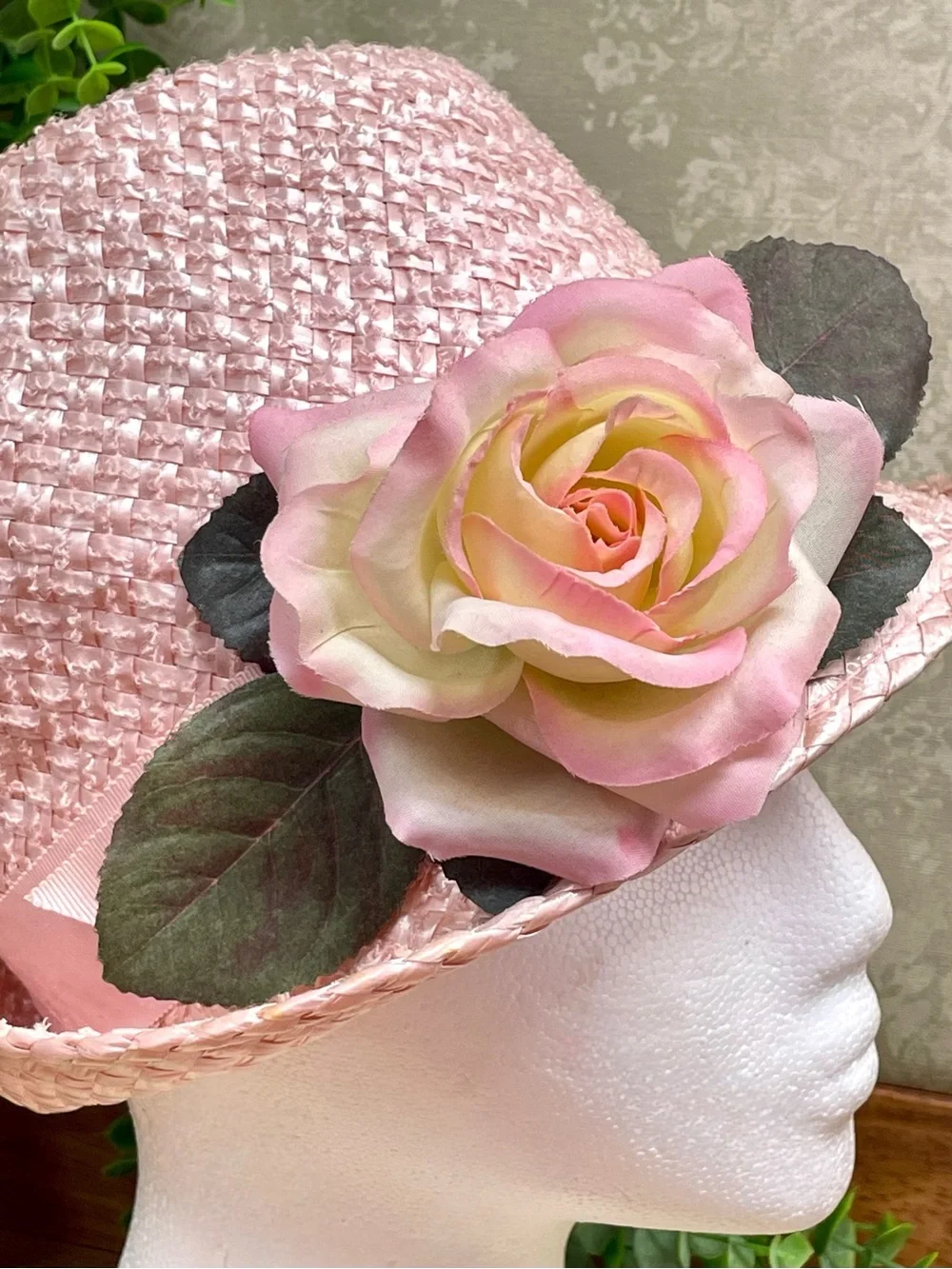 Vintage 1950s Pink Cello Straw Fedora Hat Floral Rose Union Made USA